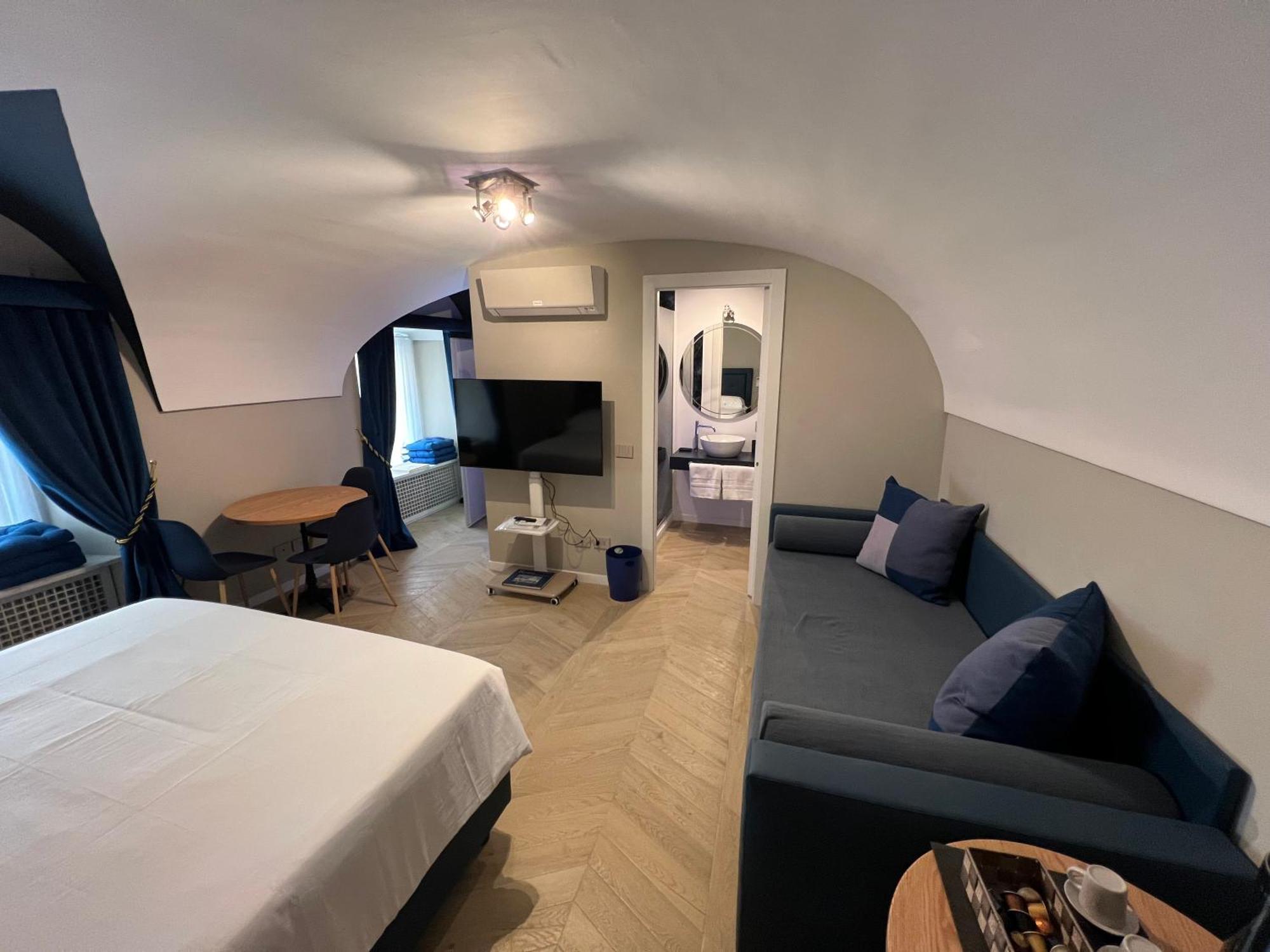 Rome Luxury Blue Suites- Love Exteriör bild